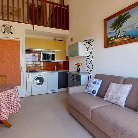 Apartment T2 Ensoleille, Vue Et Champ, Climatise